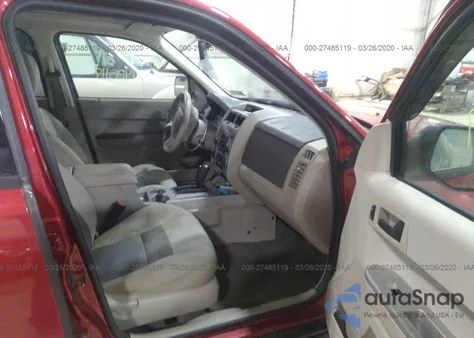 2008 Ford Escape Xlt из США, поврежденный, VIN 1FMCU93128KE02723